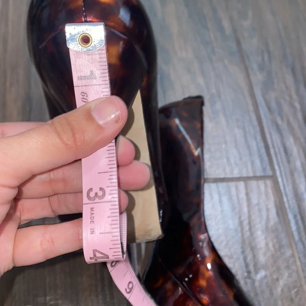 Stuart Weitzman patent leather l brown platform open toe pumps heels size 8.5M